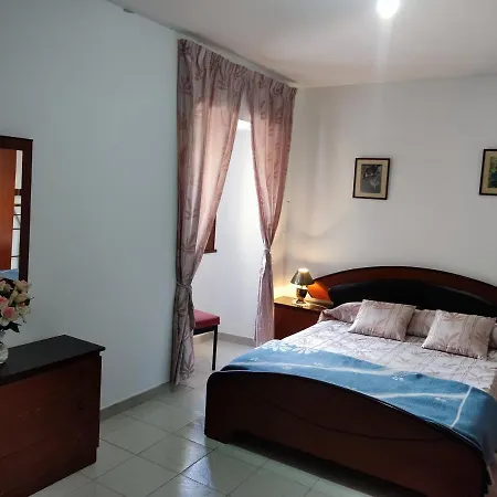 Casa Castrillon بونتيفيذرا